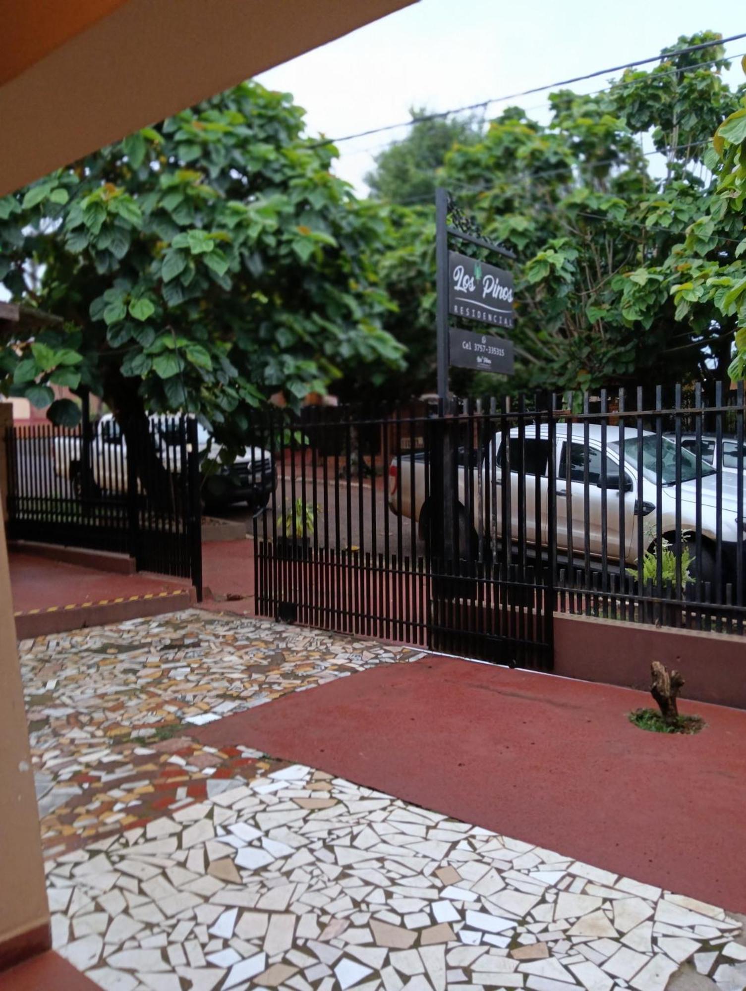 Residencial Los Pinos Puerto Iguazú Zewnętrze zdjęcie